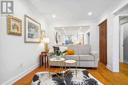 33 Reese Avenue, Ajax, ON - Indoor Photo Showing Living Room