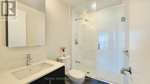 3103 - 5180 Yonge Street, Toronto, ON - Indoor Photo Showing Bathroom