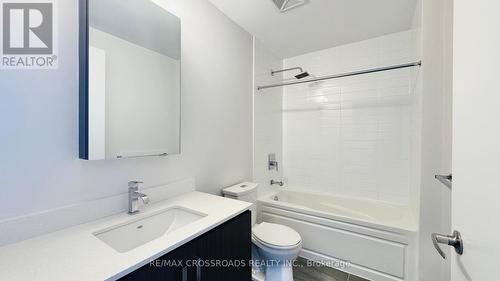 3103 - 5180 Yonge Street, Toronto, ON - Indoor Photo Showing Bathroom