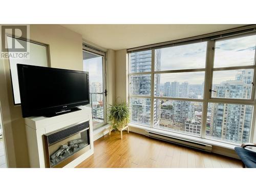 2304 1155 Seymour Street, Vancouver, BC - Indoor With Fireplace