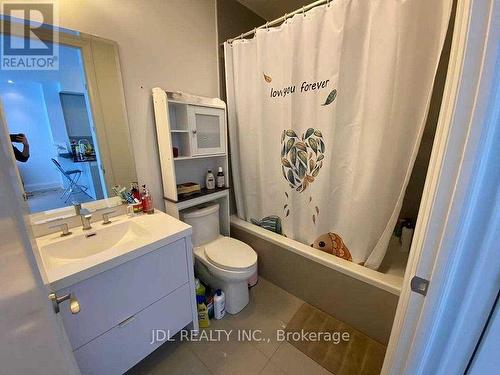 202 - 20 Fred Varley Drive, Markham, ON - Indoor Photo Showing Bathroom