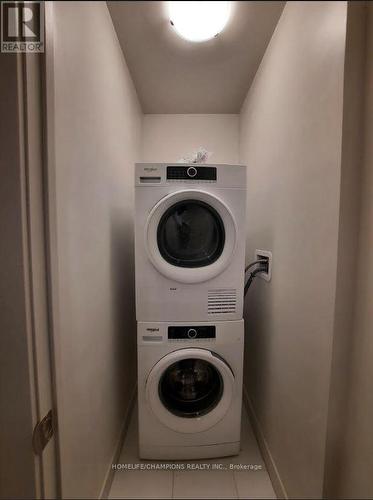 301 - 90 Glen Everest Road, Toronto, ON - Indoor Photo Showing Laundry Room