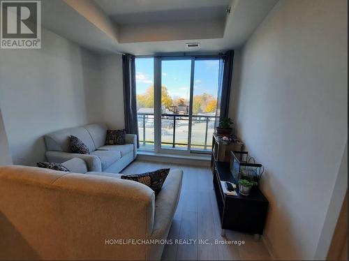 301 - 90 Glen Everest Road, Toronto, ON - Indoor Photo Showing Living Room