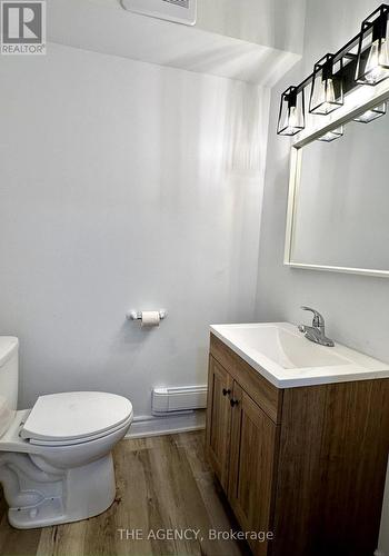 B - 13075 Highway 27, King, ON - Indoor Photo Showing Bathroom