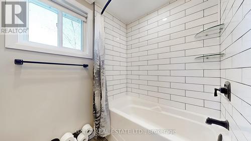 103 Vanzant Court, Whitchurch-Stouffville, ON - Indoor Photo Showing Bathroom