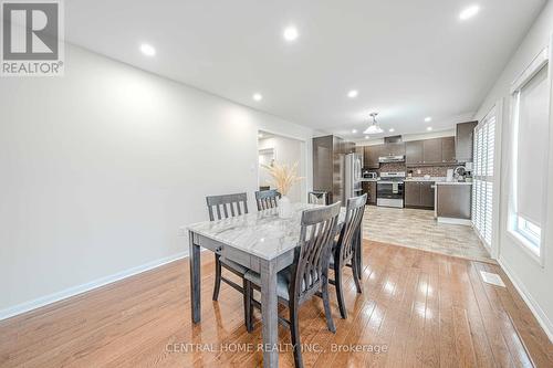 340 Carlissa Run, Newmarket, ON - Indoor Photo Showing Dining Room