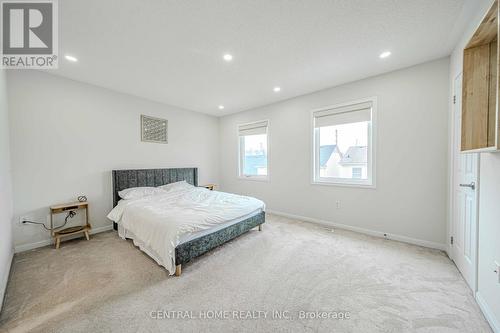 340 Carlissa Run, Newmarket, ON - Indoor Photo Showing Bedroom