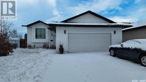 10207 Ross Crescent, North Battleford, SK - Outdoor