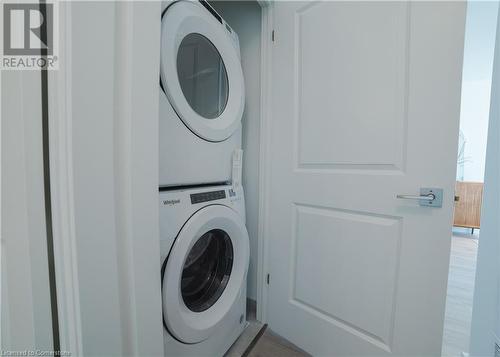 15 Glebe Street Unit# 1312, Cambridge, ON - Indoor Photo Showing Laundry Room