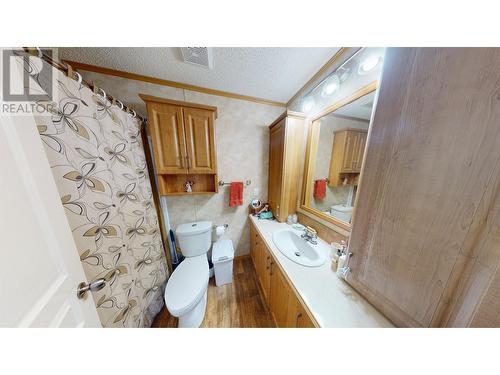 50 380 Westland Road, Quesnel, BC - Indoor Photo Showing Bathroom