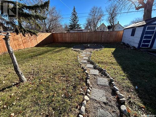 26 2Nd Avenue Se, Weyburn, SK - Outdoor