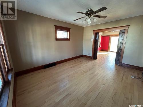 26 2Nd Avenue Se, Weyburn, SK - Indoor Photo Showing Other Room