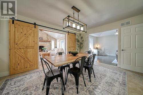 21 Oriole Crescent, Woodstock, ON - Indoor Photo Showing Dining Room