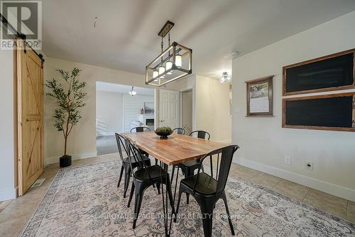 21 Oriole Crescent, Woodstock, ON - Indoor Photo Showing Dining Room