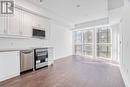 536 - 2343 Khalsa Gate, Oakville, ON  - Indoor Photo Showing Kitchen 