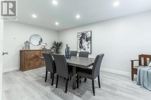 270 Rowntree Drive, Hamilton, ON - Indoor Photo Showing Dining Room