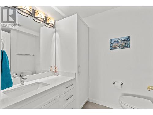 885 Stevenson Road, West Kelowna, BC - Indoor Photo Showing Bathroom