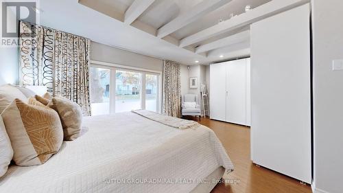 114 Lord Seaton Road, Toronto, ON - Indoor Photo Showing Bedroom