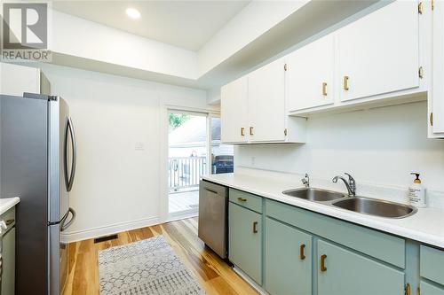 186 Maria Street, Sarnia, ON - Indoor Photo Showing Kitchen With Double Sink