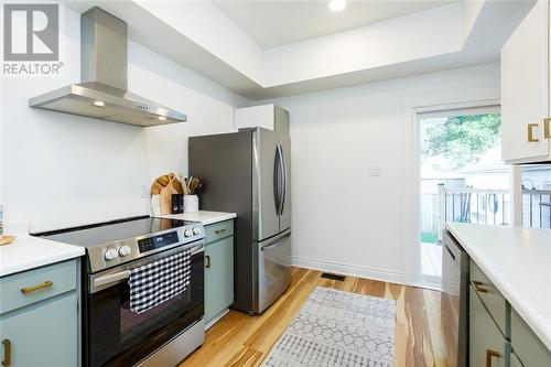 186 Maria Street, Sarnia, ON - Indoor Photo Showing Kitchen