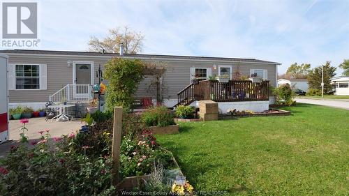 16 Cedar Crescent Unit# 109, Mcgregor, ON - Outdoor