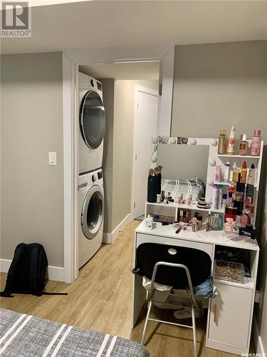 218 Veltkamp Lane, Saskatoon, SK - Indoor Photo Showing Laundry Room