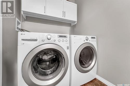 218 Veltkamp Lane, Saskatoon, SK - Indoor Photo Showing Laundry Room