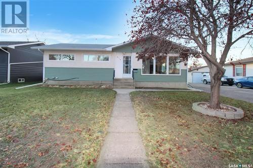 416 2Nd Avenue Se, Swift Current, SK - Outdoor