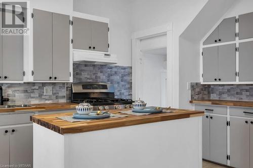 545 Grace St Street, Woodstock, ON - Indoor Photo Showing Kitchen With Double Sink