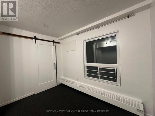 50 Metcalfe Street, Toronto, ON - Indoor Photo Showing Other Room