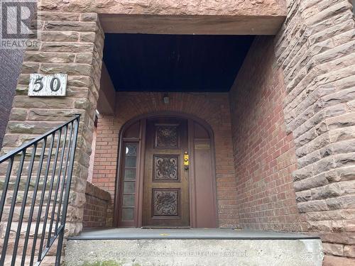 50 Metcalfe Street, Toronto, ON - Outdoor