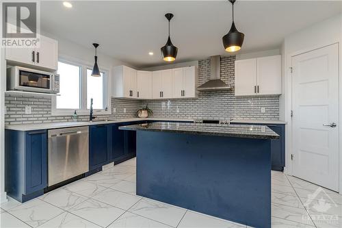 290 Moisson Street, Embrun, ON - Indoor Photo Showing Kitchen