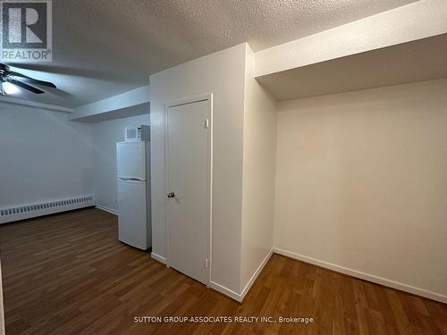 101 - 52 Metcalfe Street, Toronto, ON - Indoor Photo Showing Other Room