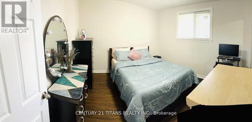 744 Olive Avenue, Oshawa, ON - Indoor Photo Showing Bedroom