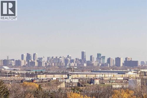 907 - 9255 Jane Street, Vaughan, ON - Outdoor With View