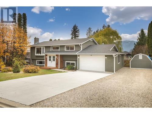 5121 14 Street Ne, Salmon Arm, BC - Outdoor With Facade