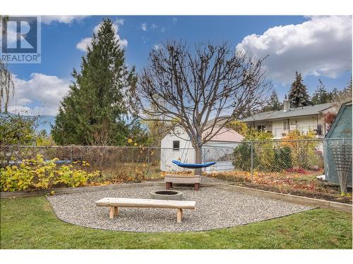 5121 14 Street Ne, Salmon Arm, BC - Outdoor