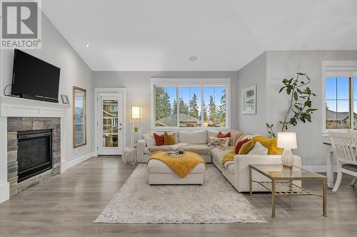 2374 Tallus Green Crescent, West Kelowna, BC - Indoor Photo Showing Living Room With Fireplace