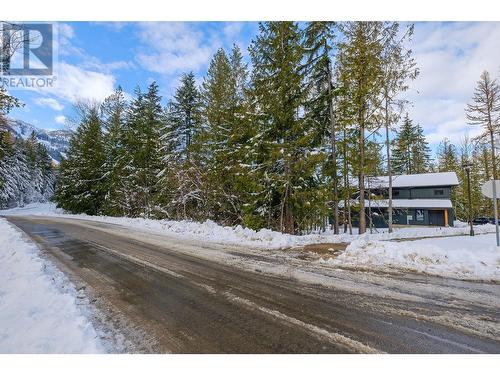 301 Larch Terrace, Rossland, BC 