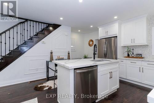 49 Hillary Avenue, Toronto, ON - Indoor Photo Showing Kitchen With Upgraded Kitchen