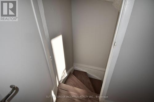 8 - 8 Guildford Crescent, Brampton, ON - Indoor Photo Showing Other Room