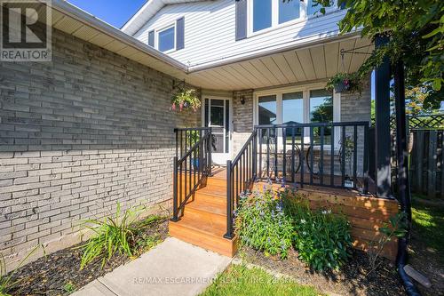 3521 Toffee Street, Burlington, ON - Outdoor