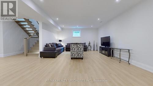 212 Southview Road, Oakville, ON - Indoor