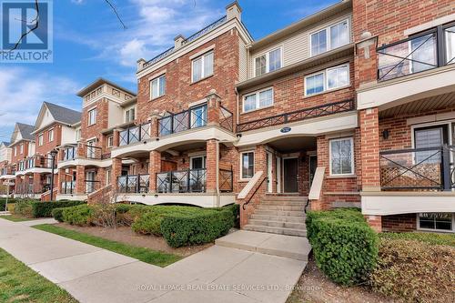 7 - 2563 Sixth Line, Oakville, ON - Outdoor With Facade