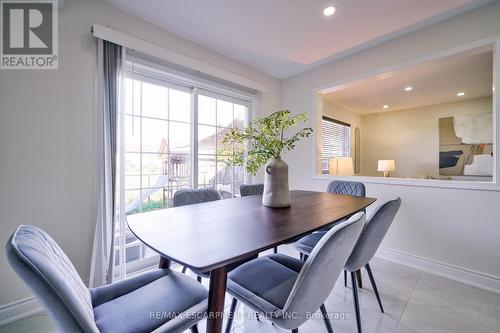 1145 Riddell Crescent, Milton, ON - Indoor Photo Showing Dining Room