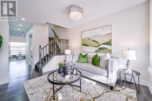 1145 Riddell Crescent, Milton, ON - Indoor Photo Showing Living Room