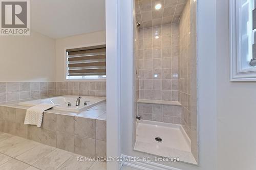 56 Royal Fern Crescent, Caledon, ON - Indoor Photo Showing Bathroom