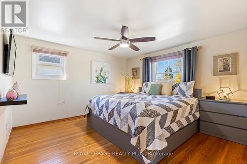 2604 Homelands Drive, Mississauga, ON - Indoor Photo Showing Bedroom