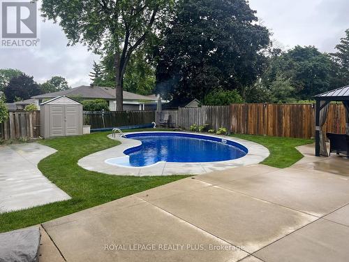 2604 Homelands Drive, Mississauga, ON - Outdoor With In Ground Pool With Backyard