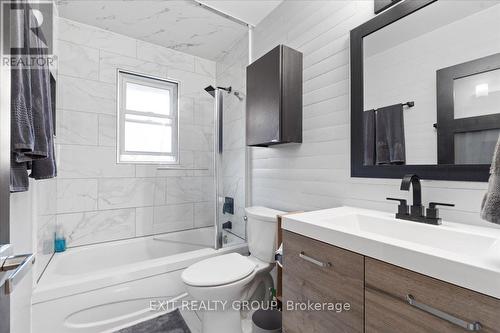 69 First Avenue, Quinte West, ON - Indoor Photo Showing Bathroom